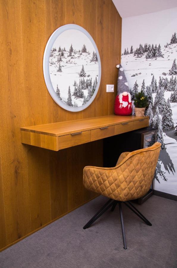 Snowland Apartmany Valča 外观 照片